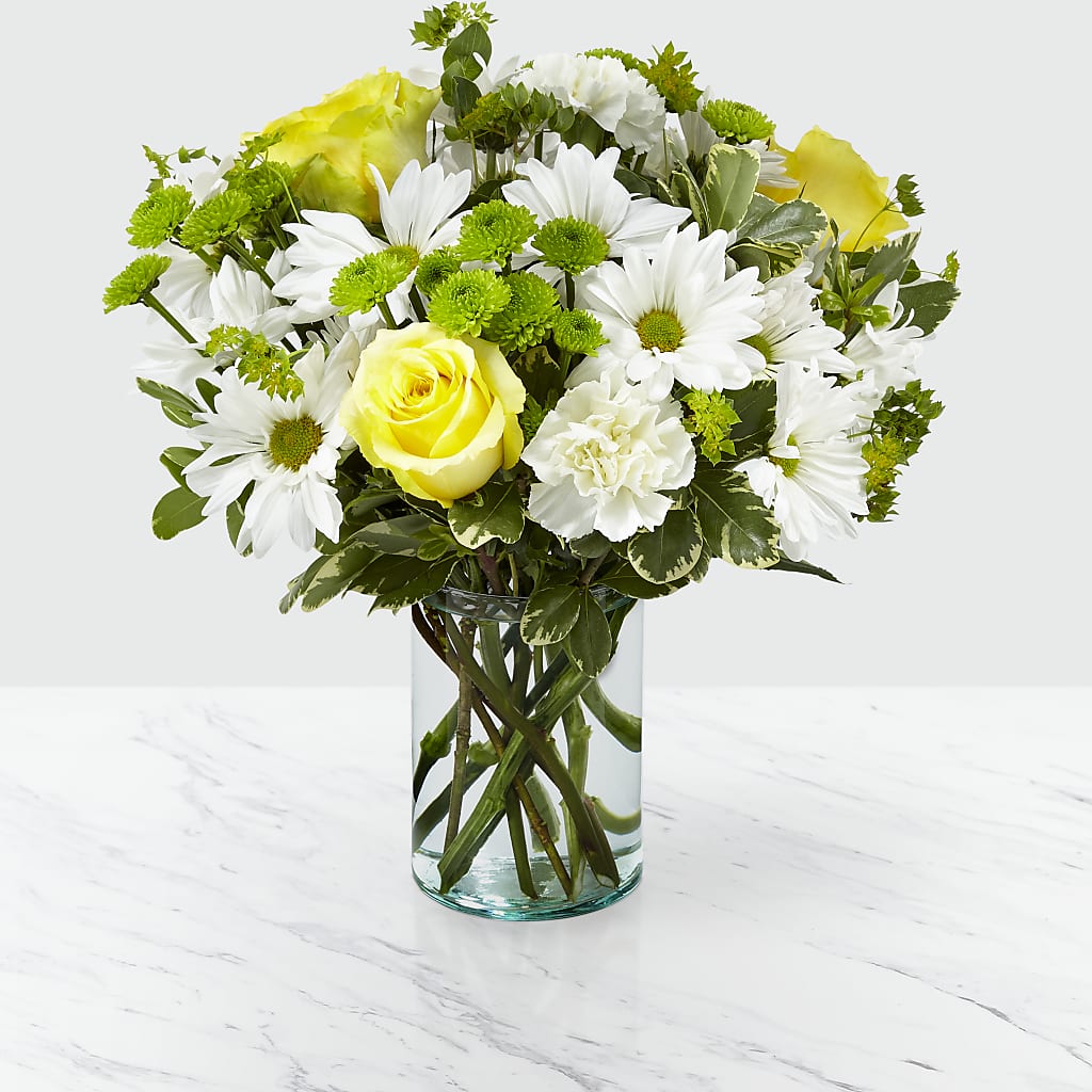 Happy Day Bouquet – Zapateria Y Floreria Hernandez, San Jose CA
