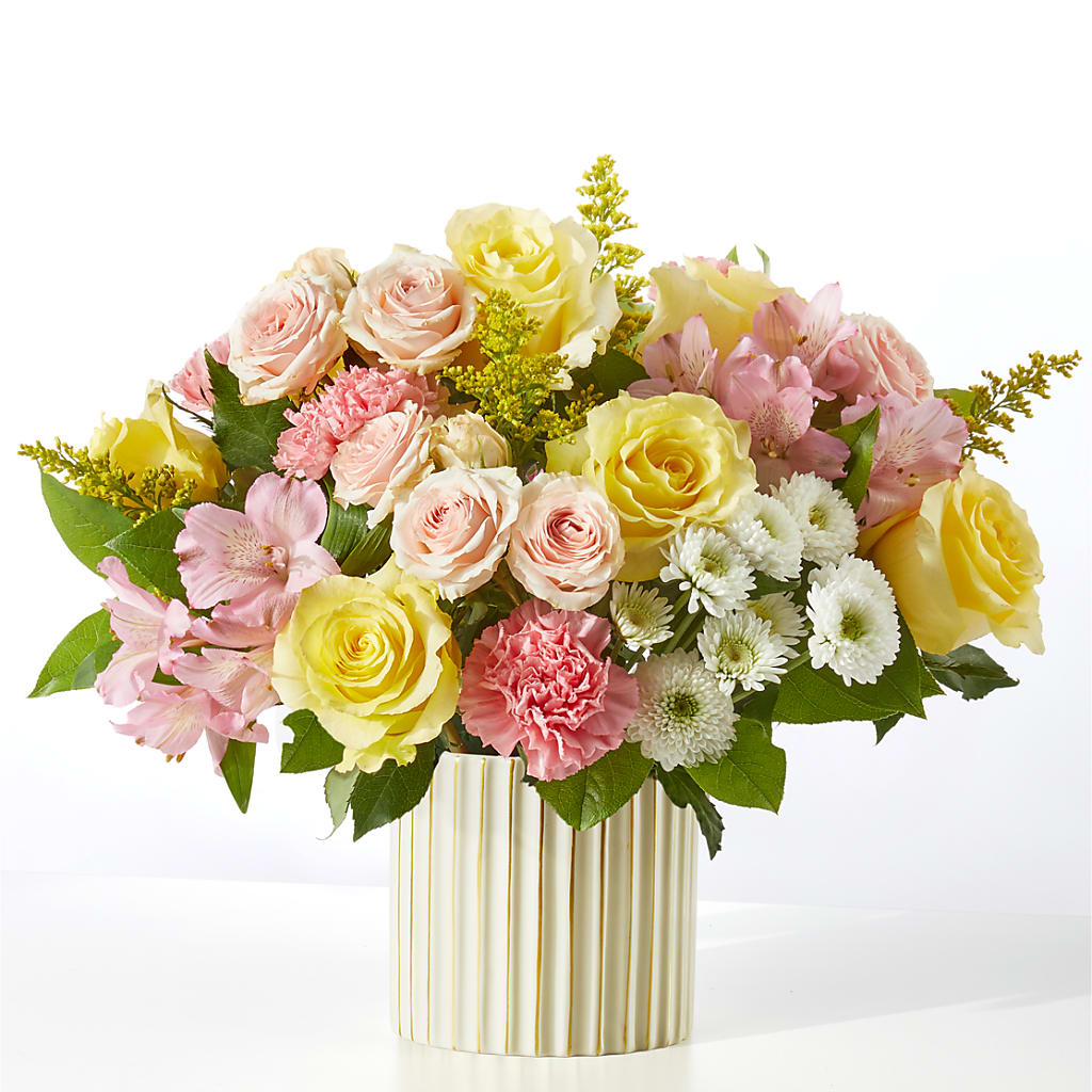 Watercolors Bouquet – Zapateria Y Floreria Hernandez, San Jose CA