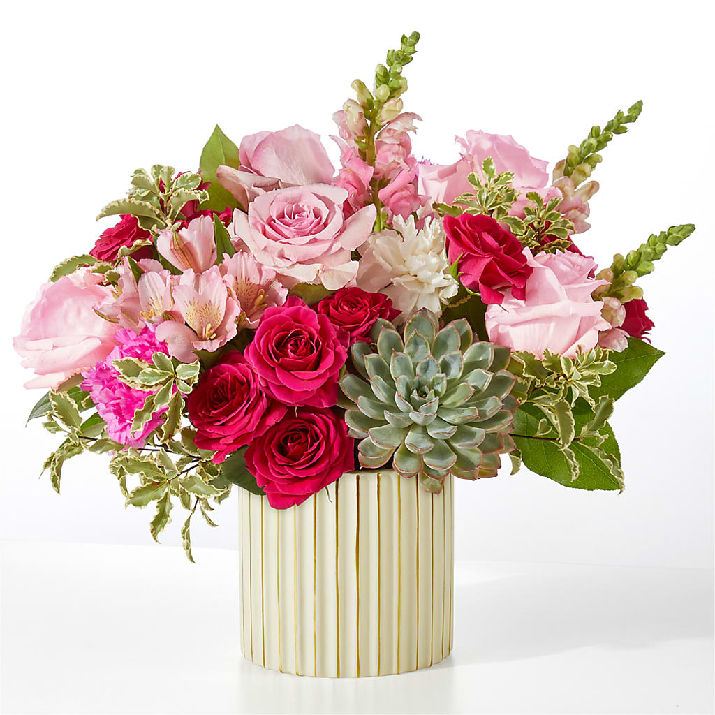 Magenta Musings Bouquet – Zapateria Y Floreria Hernandez, San Jose CA
