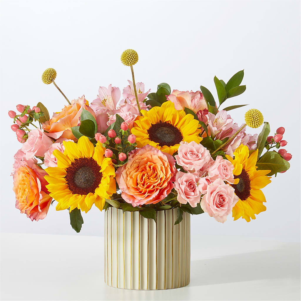 Sun's Out Bouquet – Zapateria Y Floreria Hernandez, San Jose CA