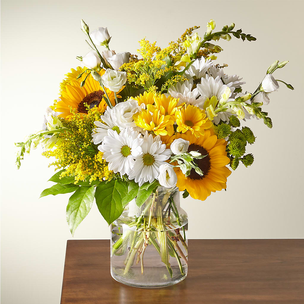 Hello Sunshine Bouquet – Zapateria Y Floreria Hernandez, San Jose CA