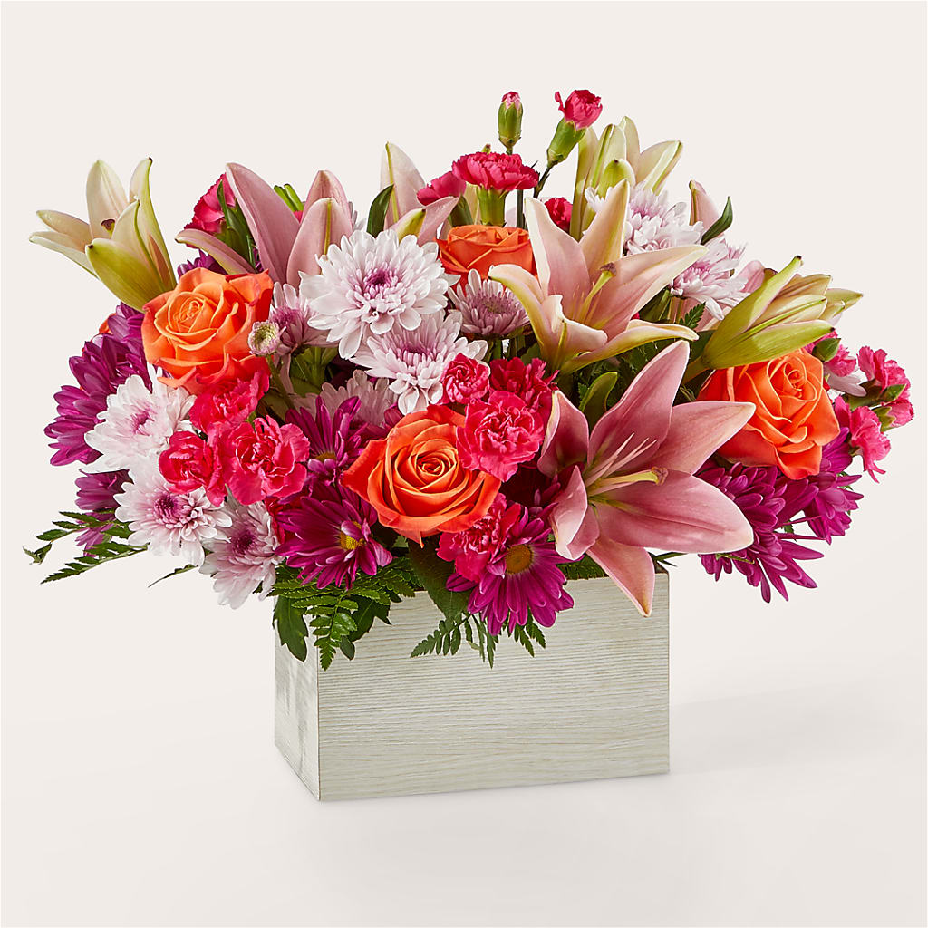 Light of My Life Box Bouquet – Zapateria Y Floreria Hernandez, San Jose CA