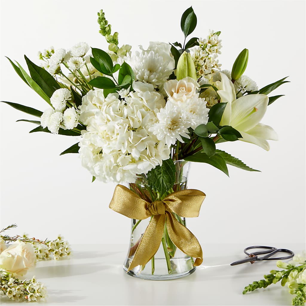New Beginnings – A Florist Original – Zapateria Y Floreria Hernandez, San Jose CA