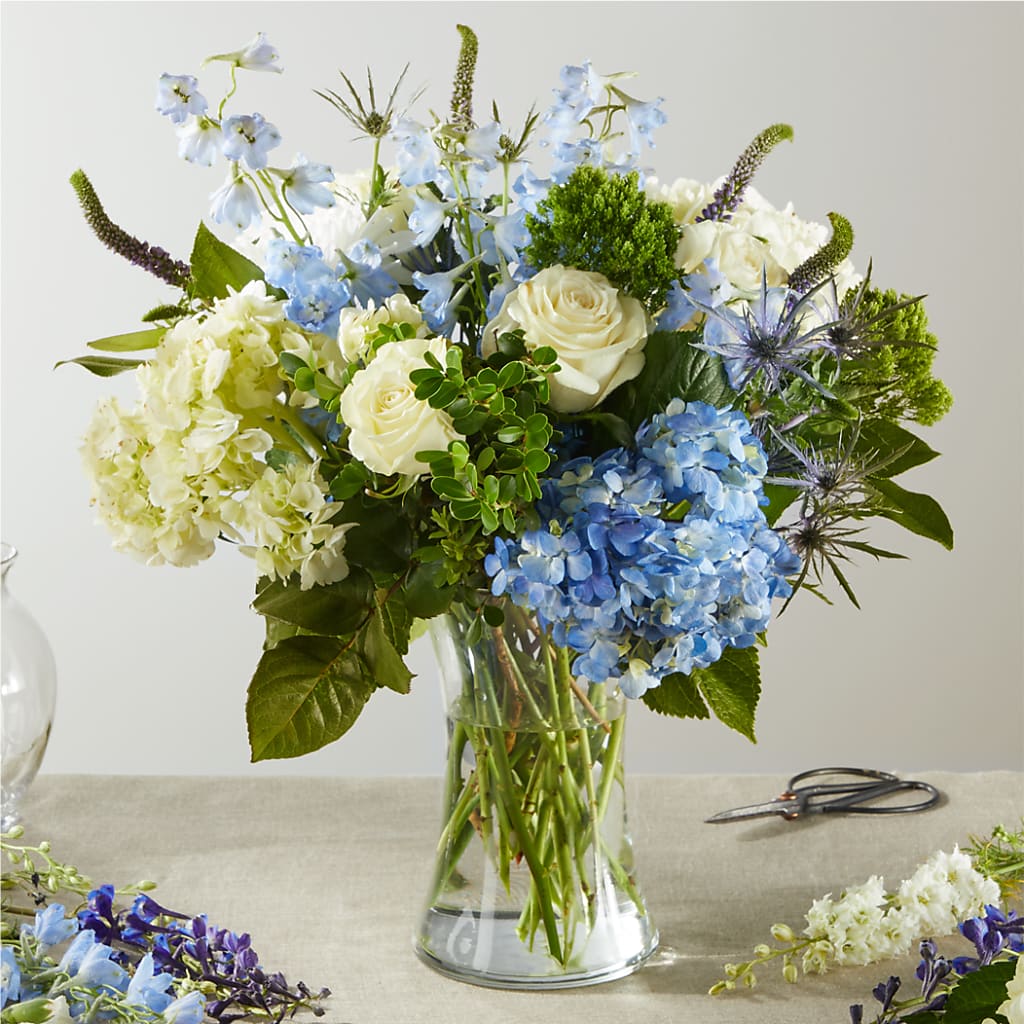 Festival of Lights – A Florist Original – Zapateria Y Floreria Hernandez, San Jose CA
