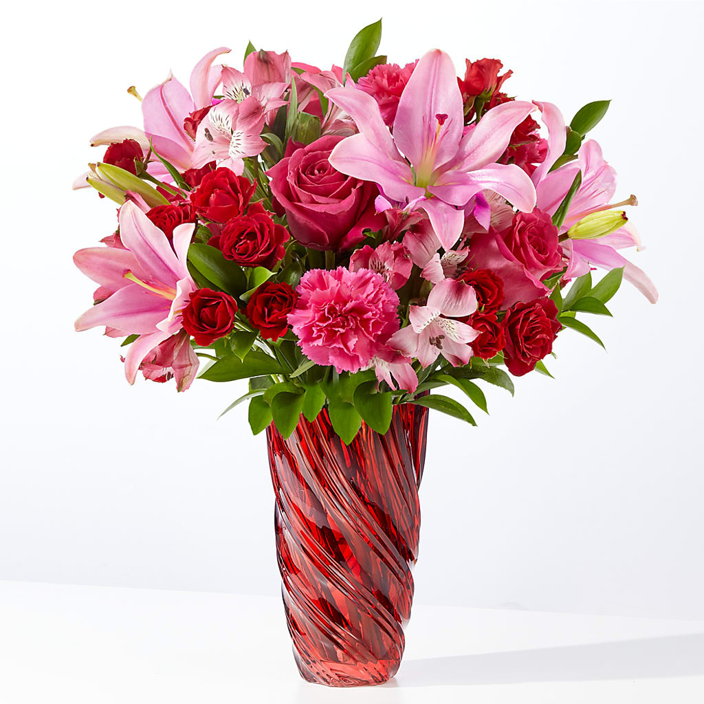 In Love Bouquet with Luxe Swirl Vase – Zapateria Y Floreria Hernandez, San Jose CA