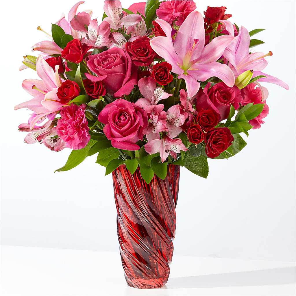 In Love Bouquet with Luxe Swirl Vase – Zapateria Y Floreria Hernandez, San Jose CA