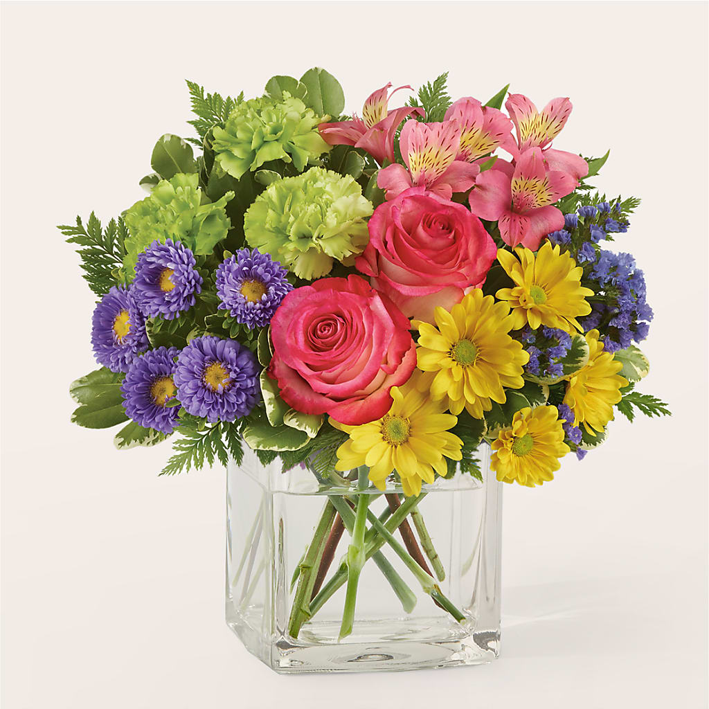 Candy Jar Bouquet – Zapateria Y Floreria Hernandez, San Jose CA