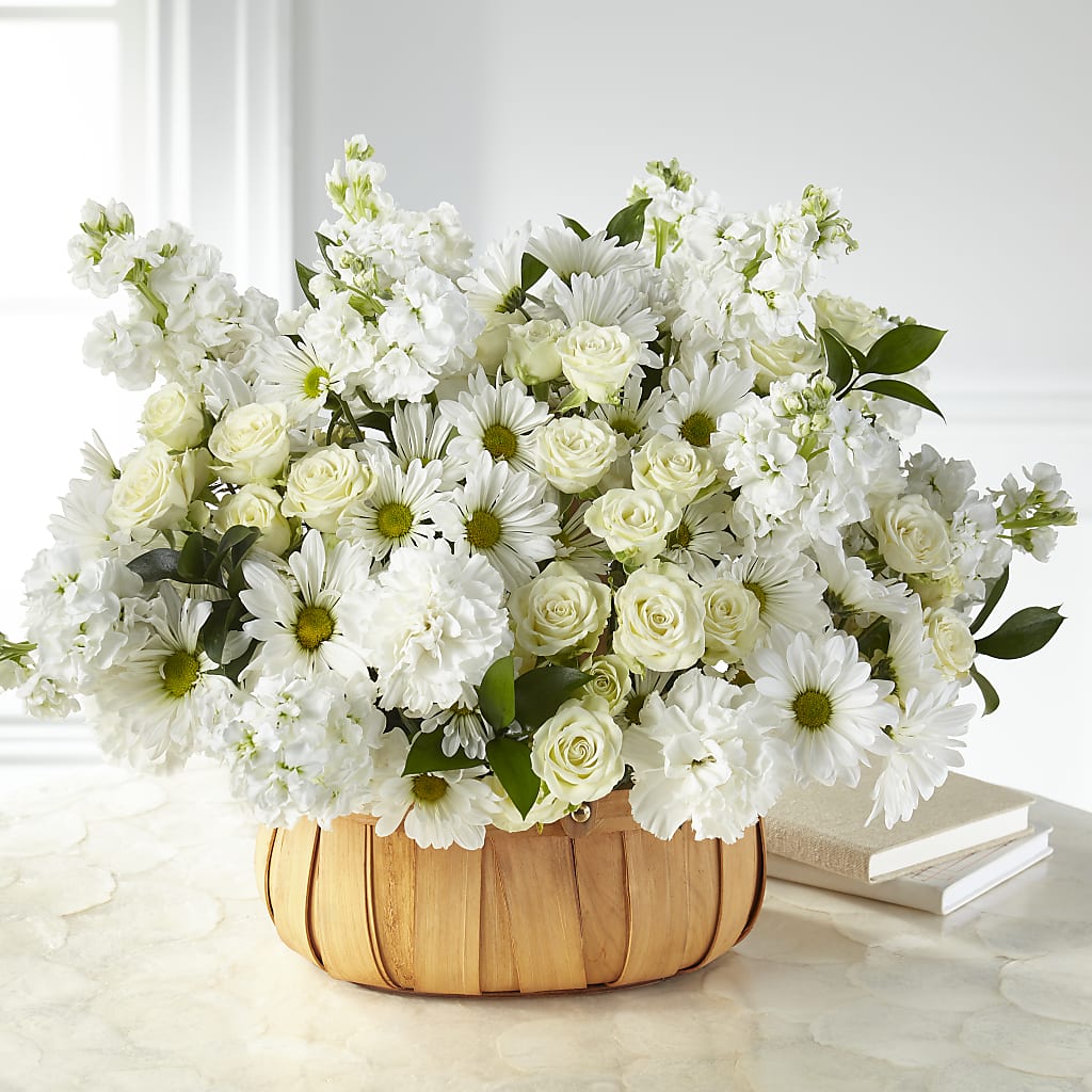 Graceful Garden Basket – Zapateria Y Floreria Hernandez, San Jose CA