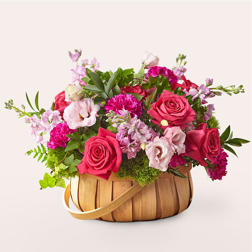Radiance in Bloom Basket – Zapateria Y Floreria Hernandez, San Jose CA