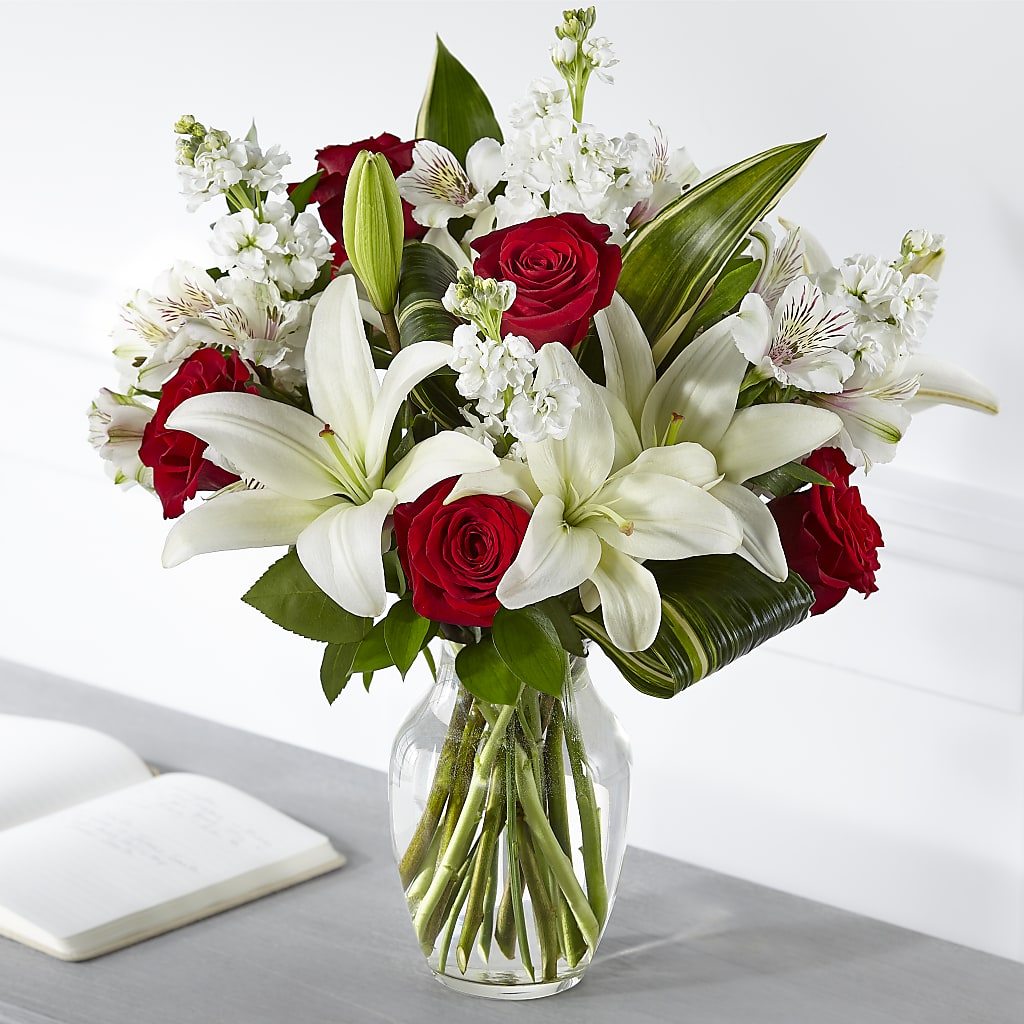 Loving Respect Bouquet – Zapateria Y Floreria Hernandez, San Jose CA