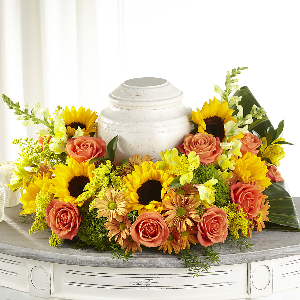 Faithful Sunflower Cremation Adornment – Zapateria Y Floreria Hernandez, San Jose CA