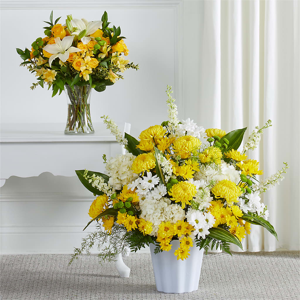 Warm Remembrance Bundles – Zapateria Y Floreria Hernandez, San Jose CA