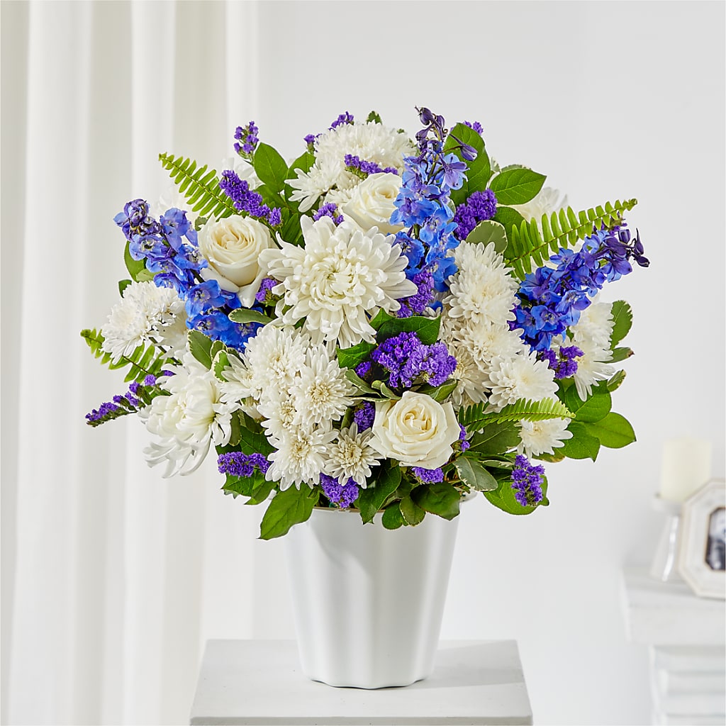 Hold Dear Tabletop Basket – Zapateria Y Floreria Hernandez, San Jose CA