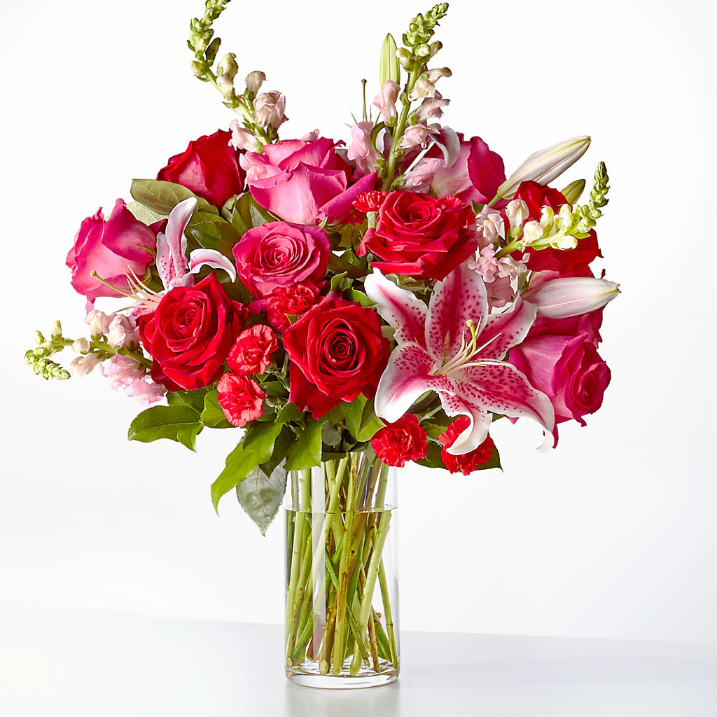 Love at First Sight Bouquet – Zapateria Y Floreria Hernandez, San Jose CA