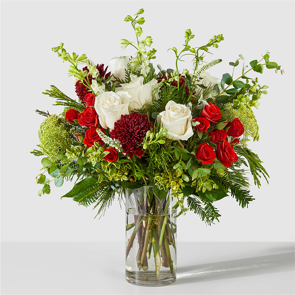 Favorite Traditions Bouquet – Zapateria Y Floreria Hernandez, San Jose CA