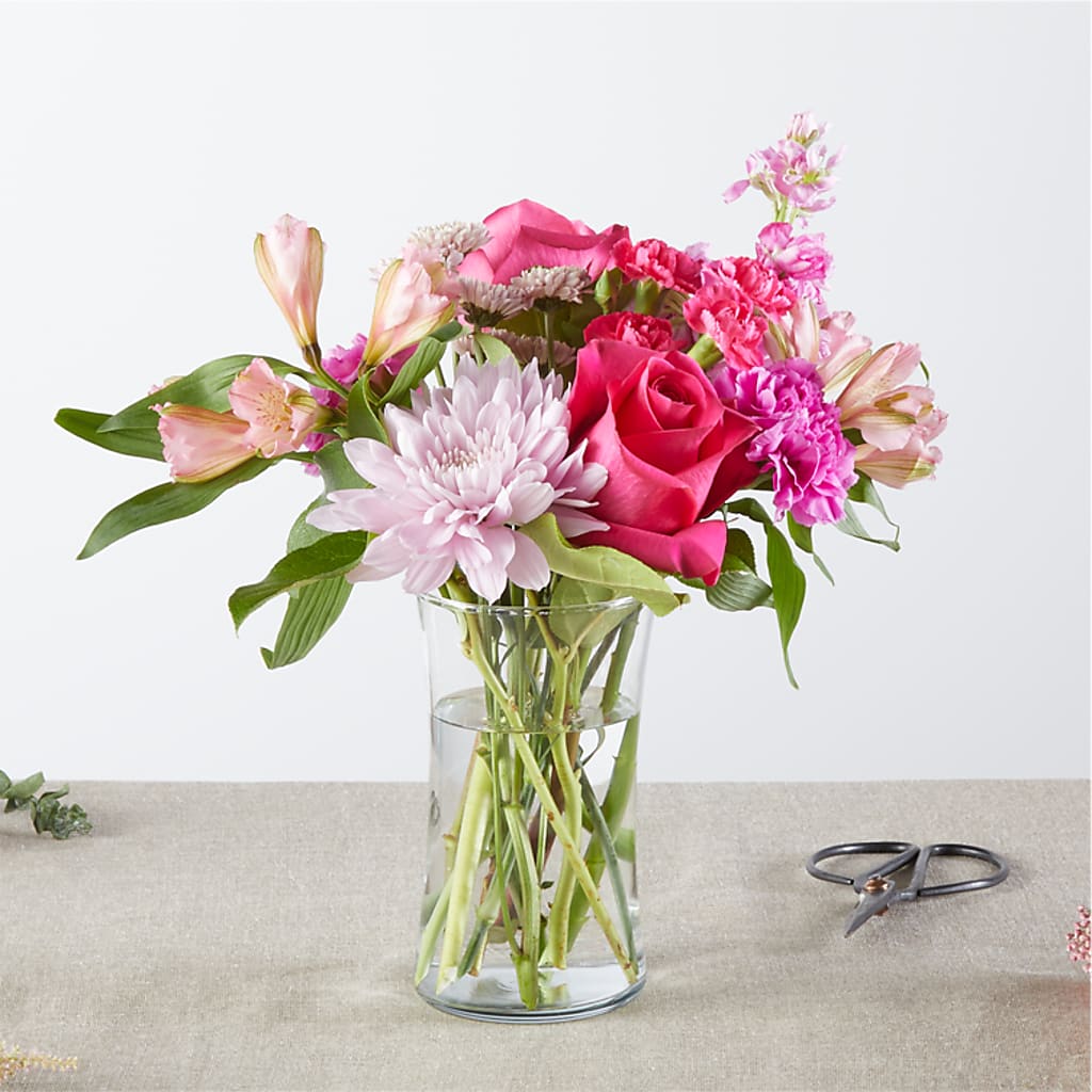 Pink Ribbon - A Florist Original –  Zapateria Y Floreria Hernandez, San Jose CA