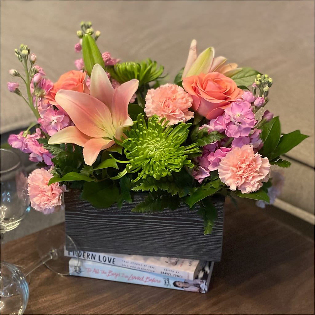 Beautiful Spirit Basket –  Zapateria Y Floreria Hernandez, San Jose CA