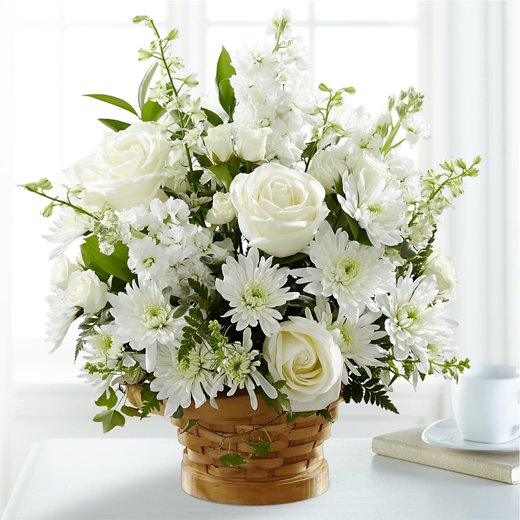 Heartfelt Condolences Arrangement –  Zapateria Y Floreria Hernandez, San Jose CA