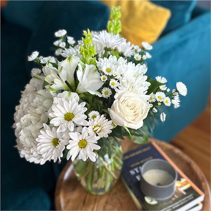 Classic Ivory – A Florist Original –  Zapateria Y Floreria Hernandez, San Jose CA