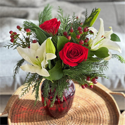 Evergreen Delight Bouquet –  Zapateria Y Floreria Hernandez, San Jose CA