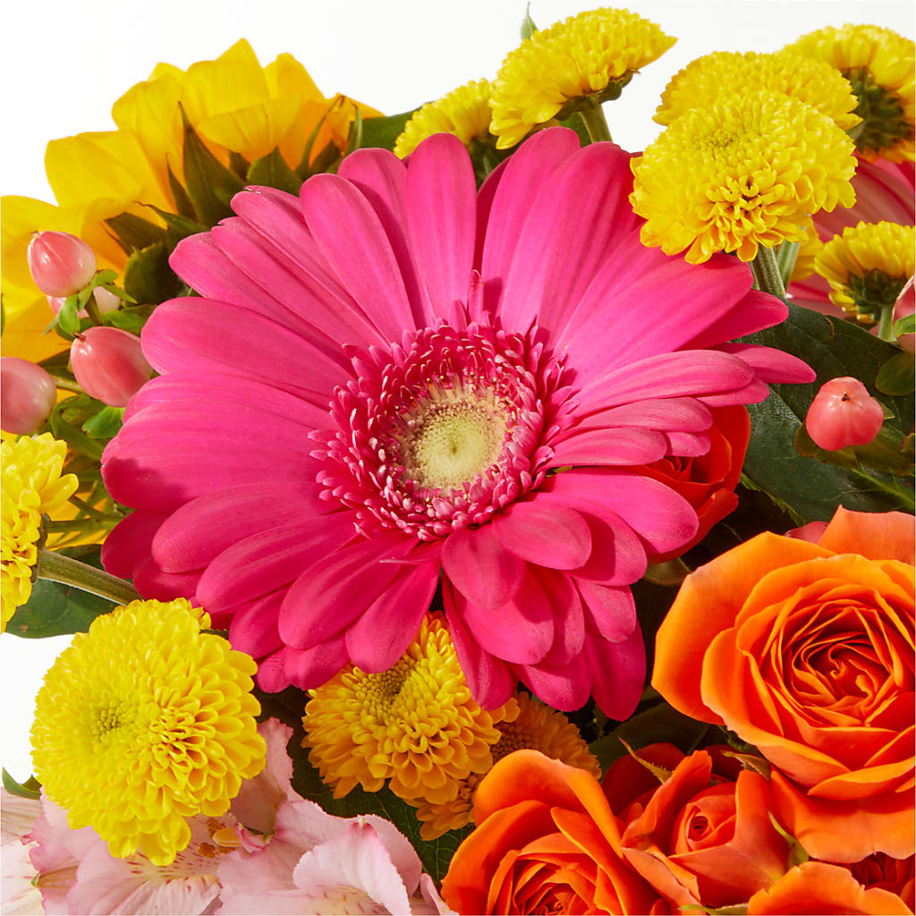 Beach Day Bouquet –  Zapateria Y Floreria Hernandez, San Jose CA