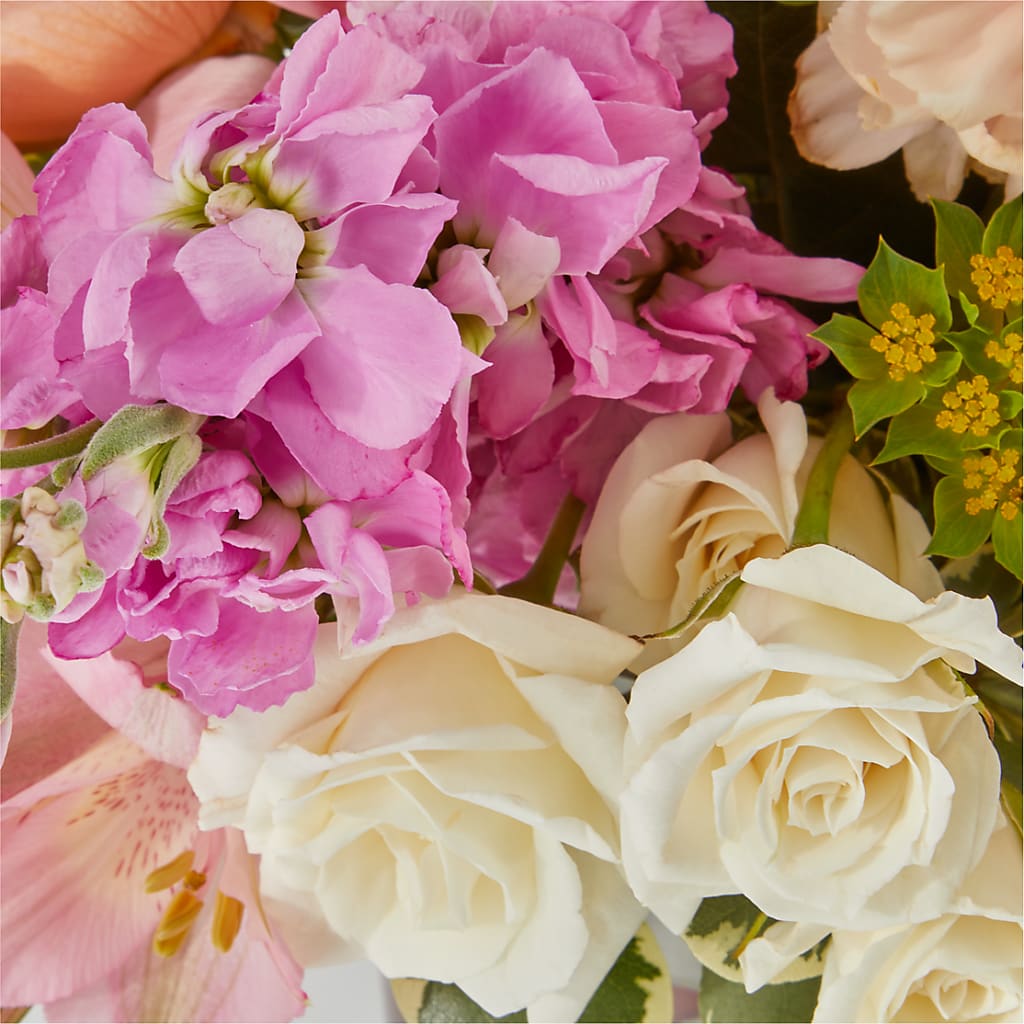 Paradise Bouquet –  Zapateria Y Floreria Hernandez, San Jose CA