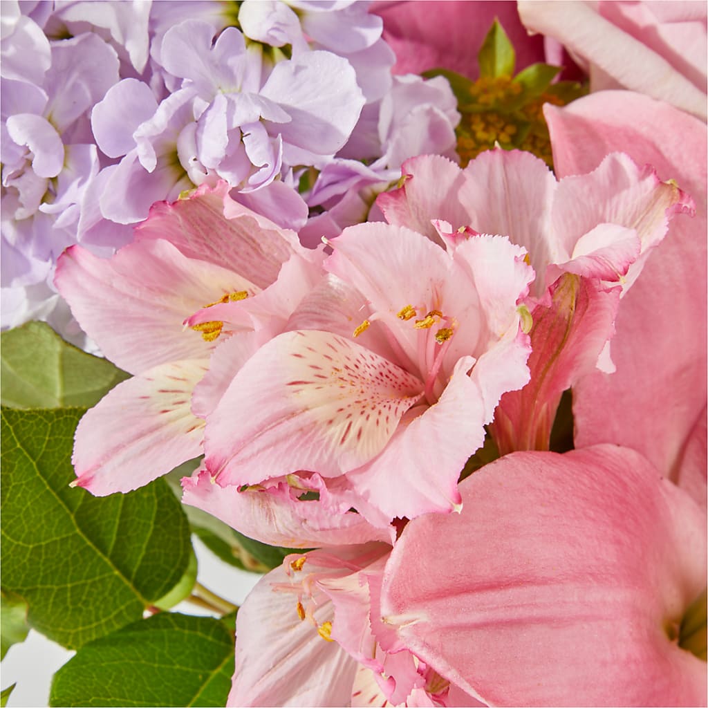 The Crown Jewel Bouquet –  Zapateria Y Floreria Hernandez, San Jose CA