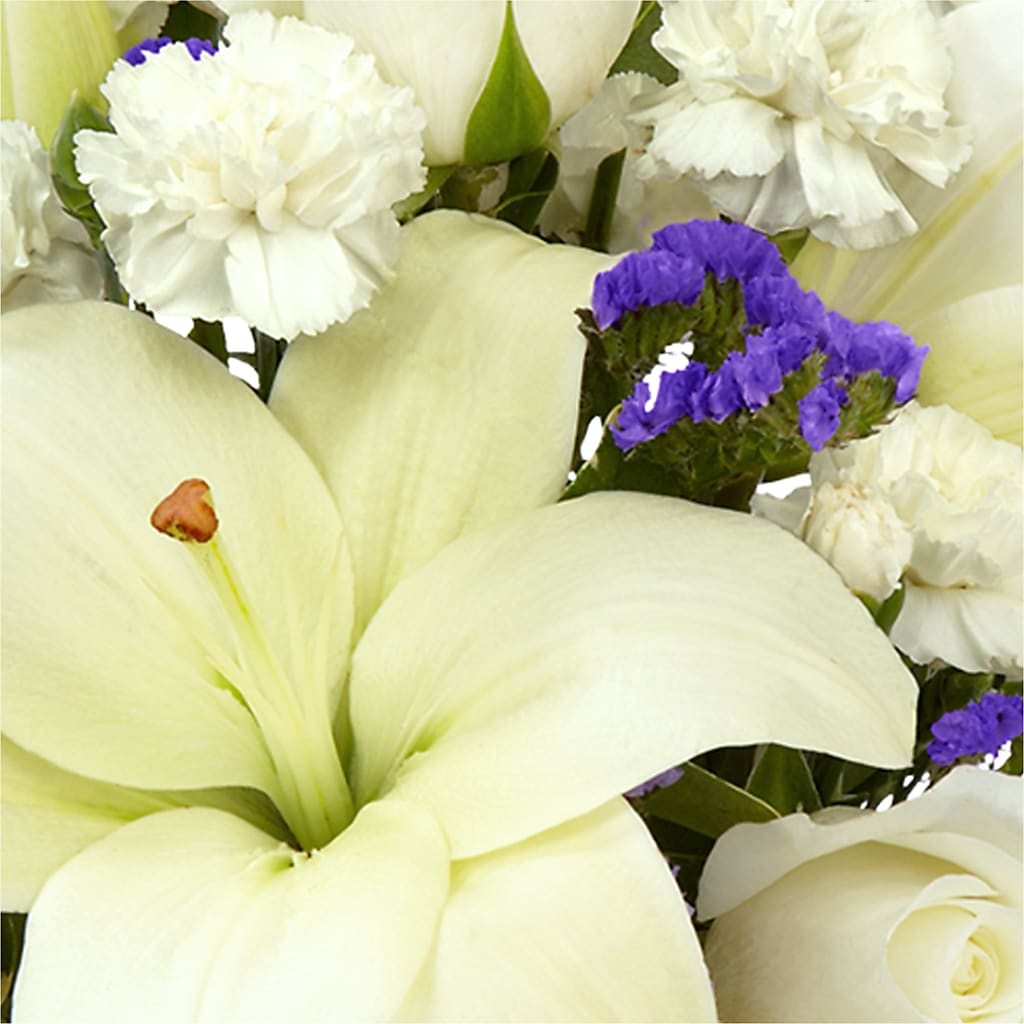 Sapphire Rush Bouquet –  Zapateria Y Floreria Hernandez, San Jose CA