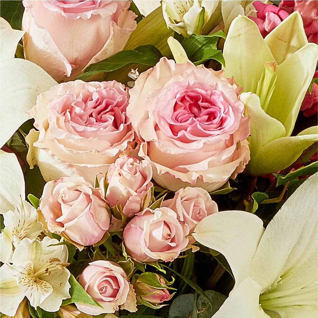 Ballet Slippers Bouquet –  Zapateria Y Floreria Hernandez, San Jose CA