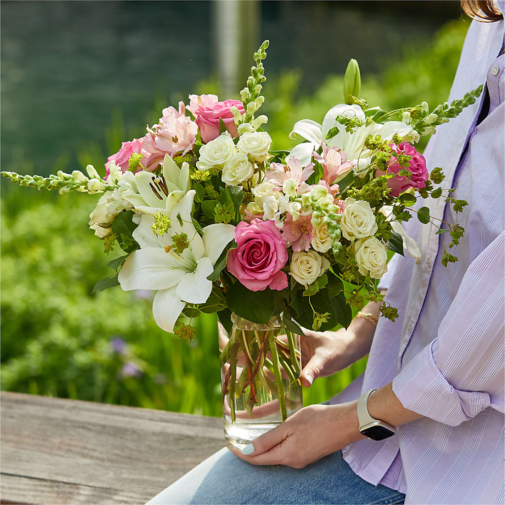 Fondly Bouquet –  Zapateria Y Floreria Hernandez, San Jose CA