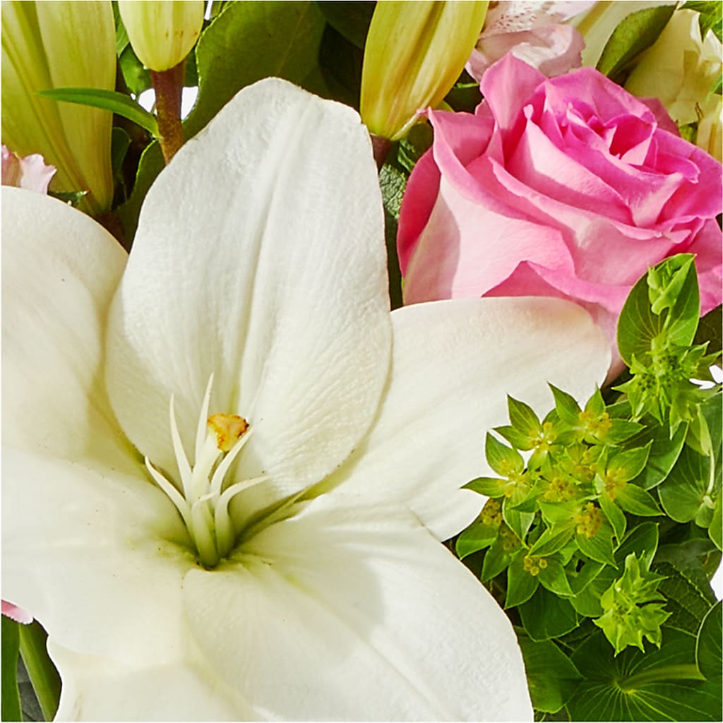 Fondly Bouquet –  Zapateria Y Floreria Hernandez, San Jose CA