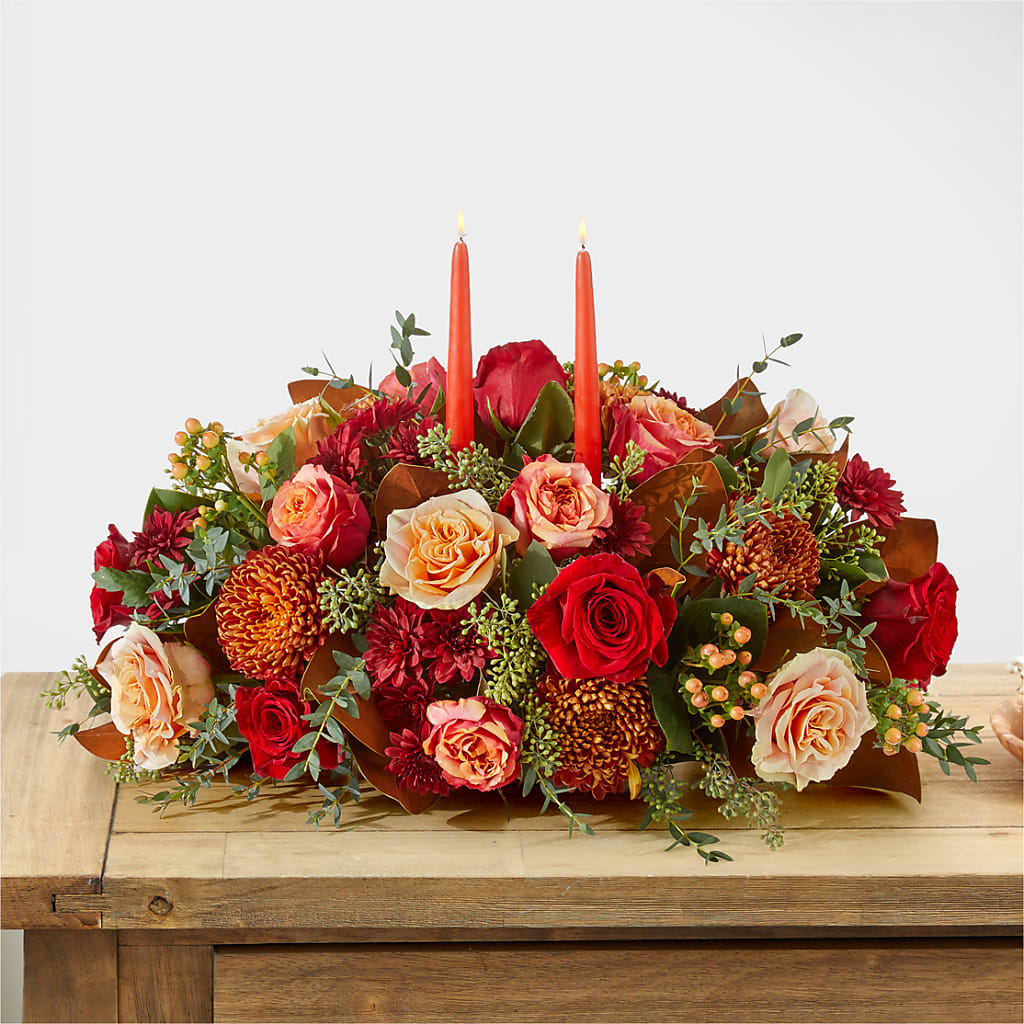Gather Near Centerpiece –  Zapateria Y Floreria Hernandez, San Jose CA