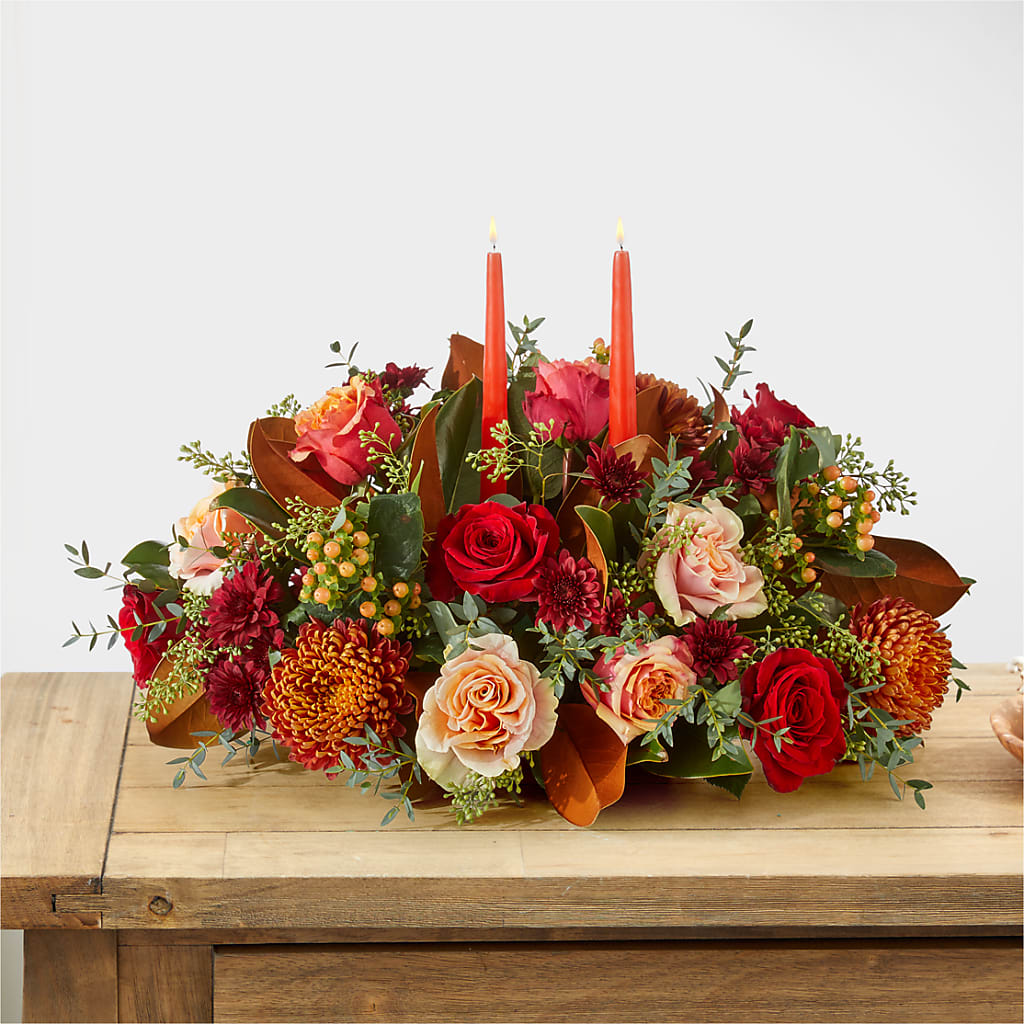 Gather Near Centerpiece –  Zapateria Y Floreria Hernandez, San Jose CA
