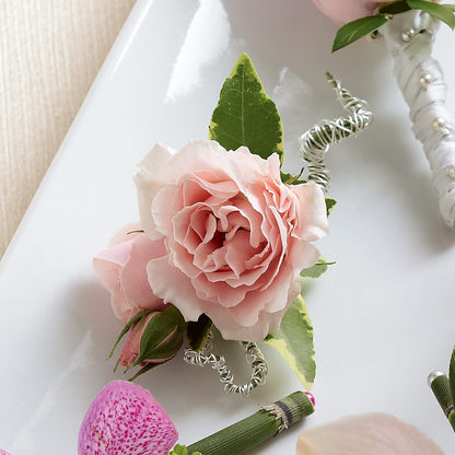 Pink Spray Rose Boutonniere –  Zapateria Y Floreria Hernandez, San Jose CA