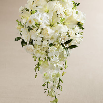 White Wonders Bouquet –  Zapateria Y Floreria Hernandez, San Jose CA